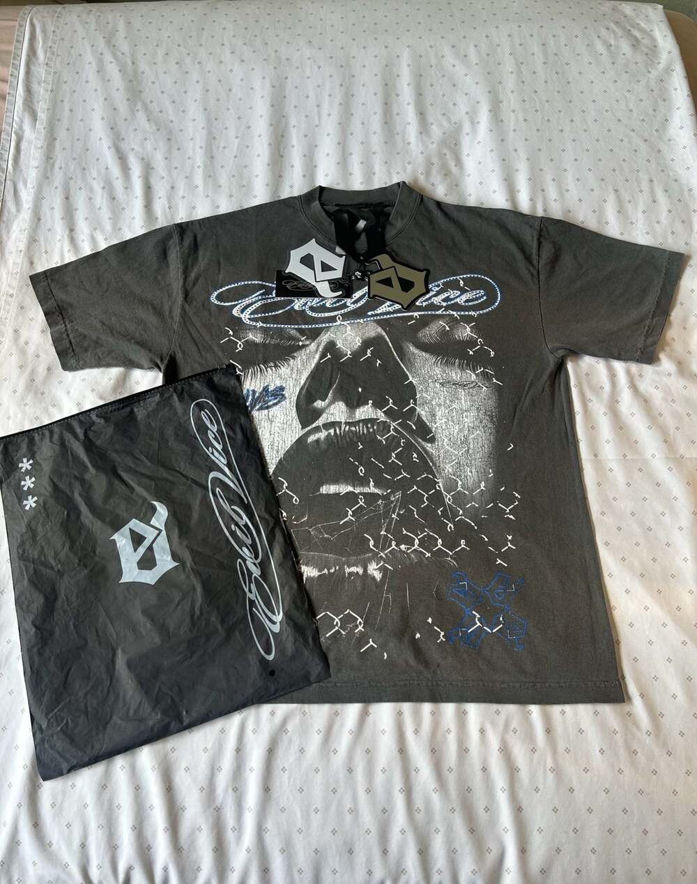 Evil Vice "We See It All" Face Graphic T-Shirt Size L